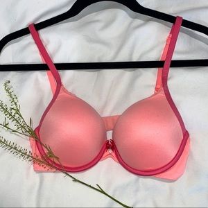 VICTORIAS SECRET Pink Push Up Bra